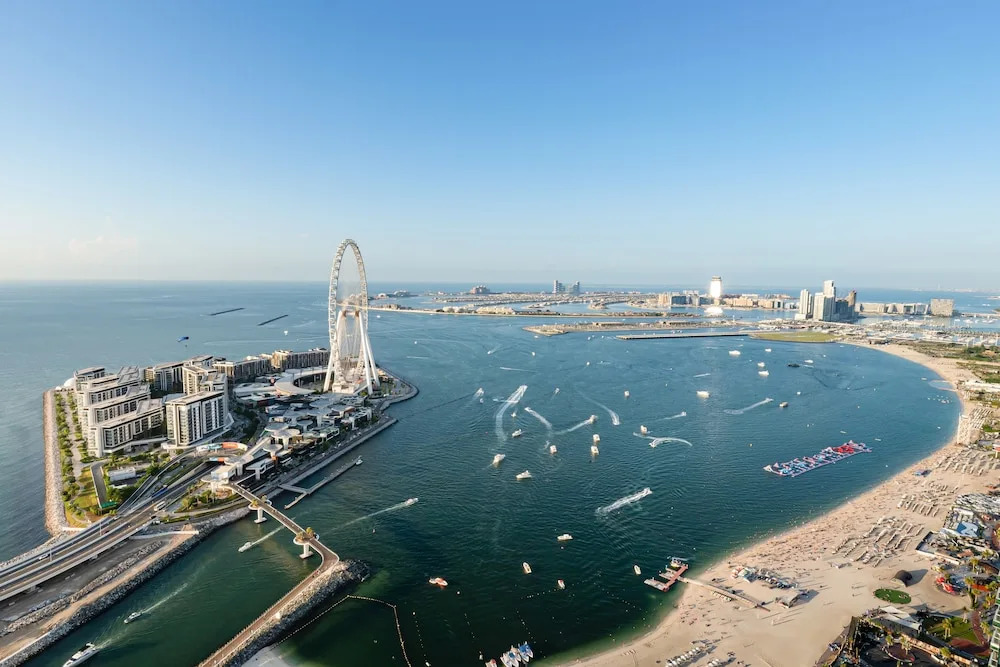 Luxury StayCation - Exquisite 2BR with Panoramic Views at Address JBR