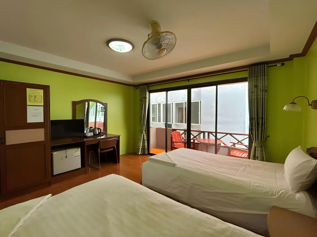 Me Mee Place & Tour Krabi