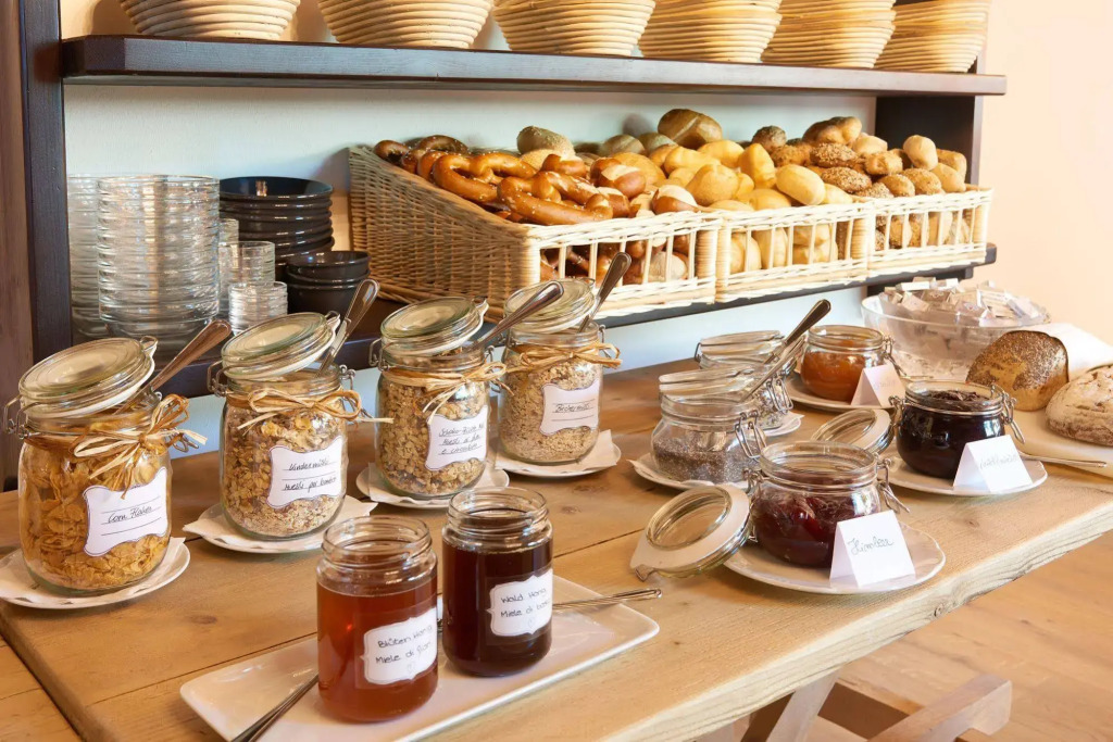 Historic Hotel Bircher B&B Apartments near Sterzing