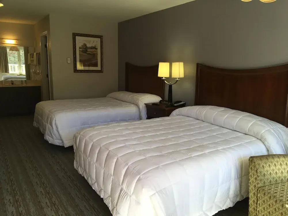 University Inn