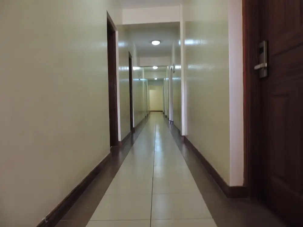 Meru Slopes Hotel