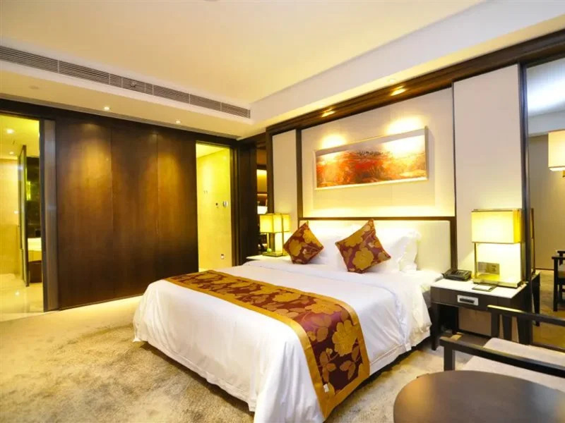Rising Hot Spring Resort Kunming