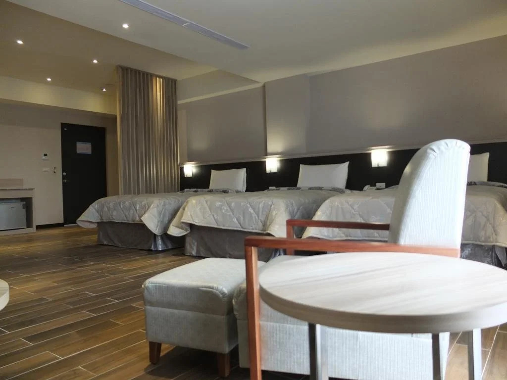 VeryGood Business Hotel