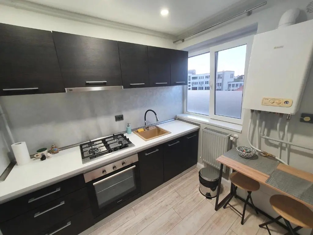 Grey House Bacau