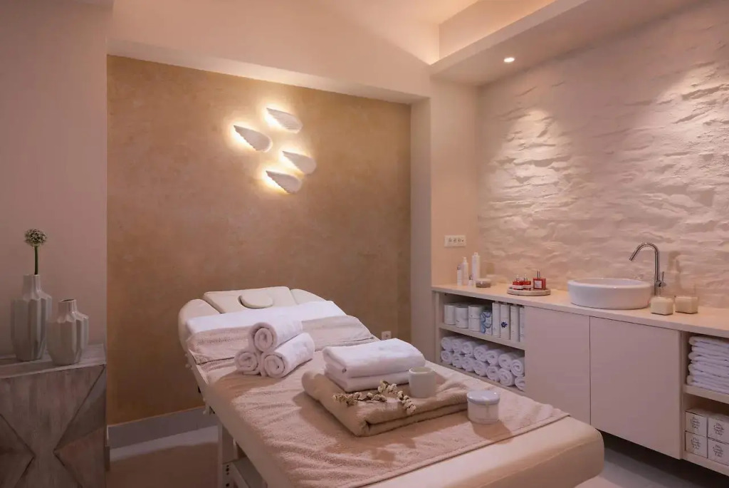 Ydor Hotel & Spa by Sandglass