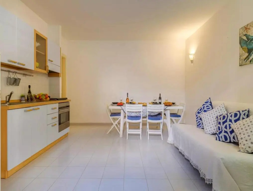 Villa With Climate, Wi-Fi and Private Parking