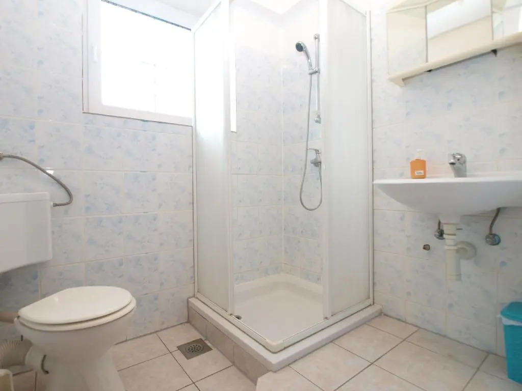 Apartments Anto 1598