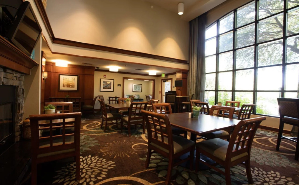 Sonesta ES Suites Austin The Domain Area - Newly Renovated