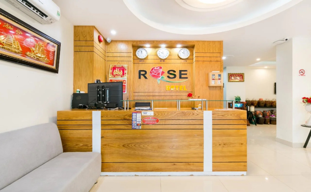 Rose Hotel