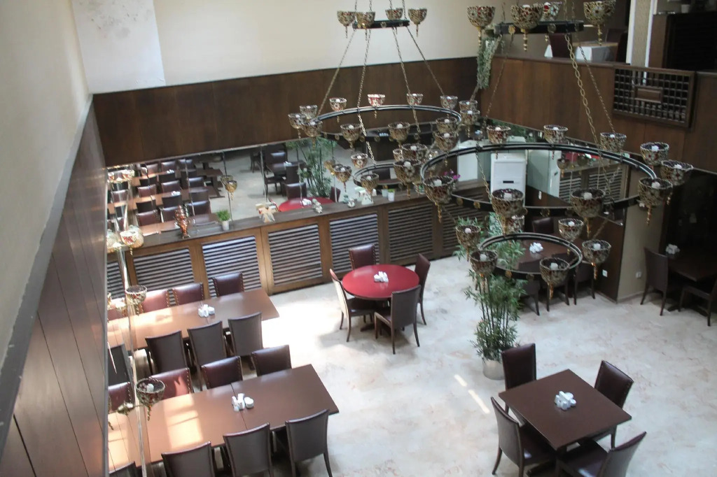 Rest Hotel