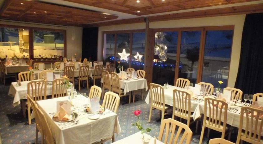 Hotel Grischuna AG