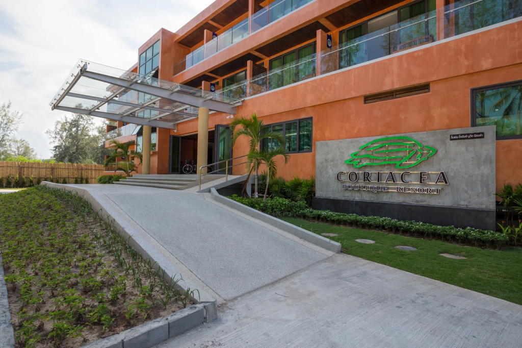 Coriacea Beachfront Boutique Phuket Resort