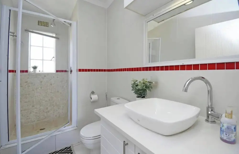Cosy 2bed in heart of Sandton