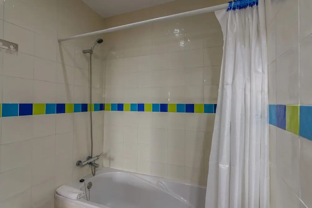 Riverside Comfort for Families