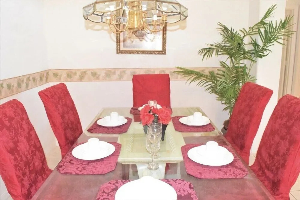 6 bed Property - Indian Creek