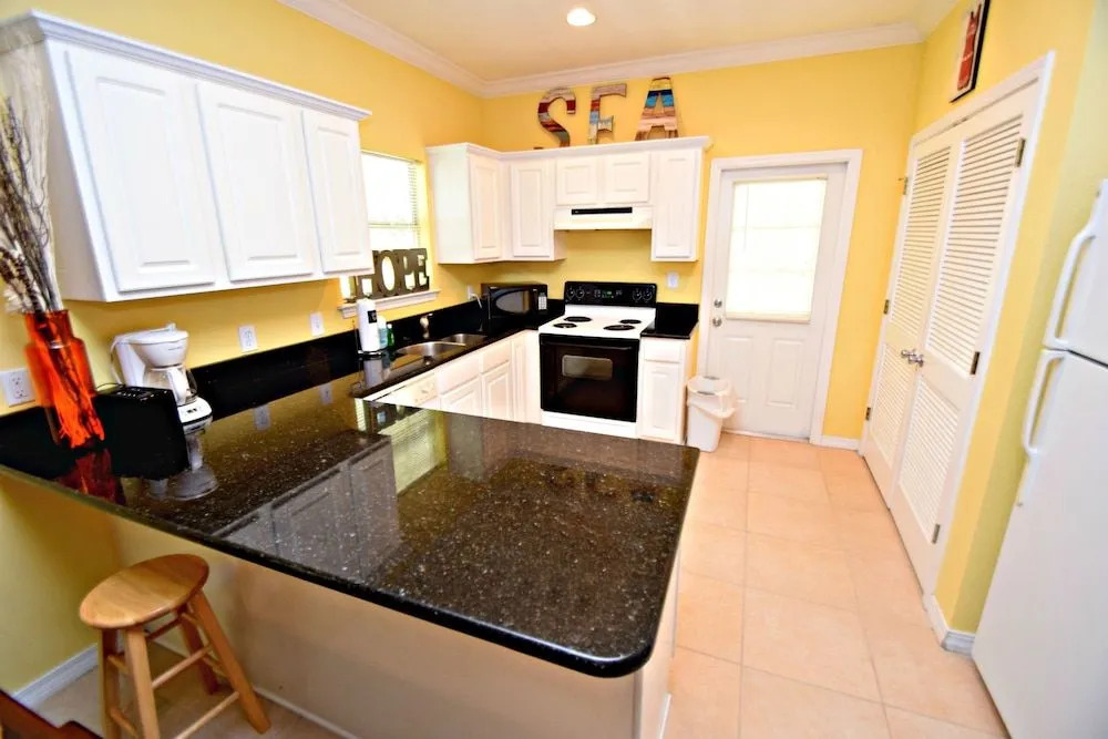 Orange Beach Villas 4260 A by RedAwning
