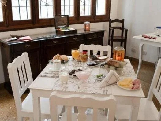 Cuatro Lunas B&B