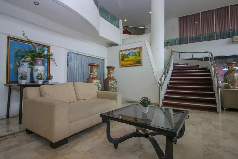 Airy Eco Kebayoran Baru Blok S Senayan 87 Jakarta