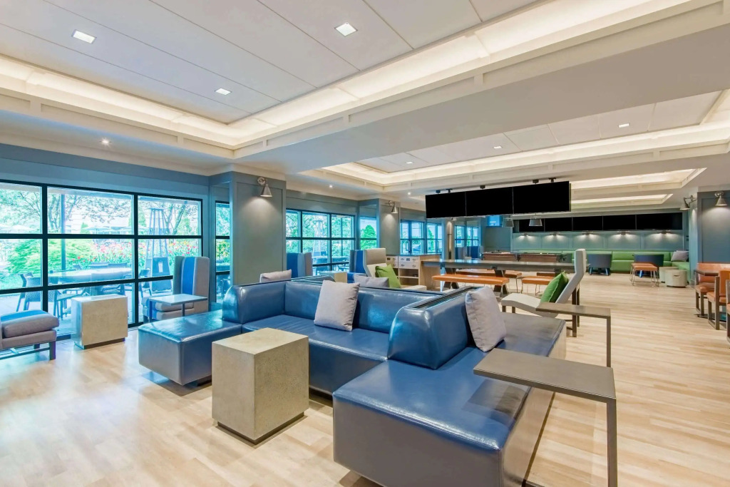 Hamilton Park Hotel & Conference Center