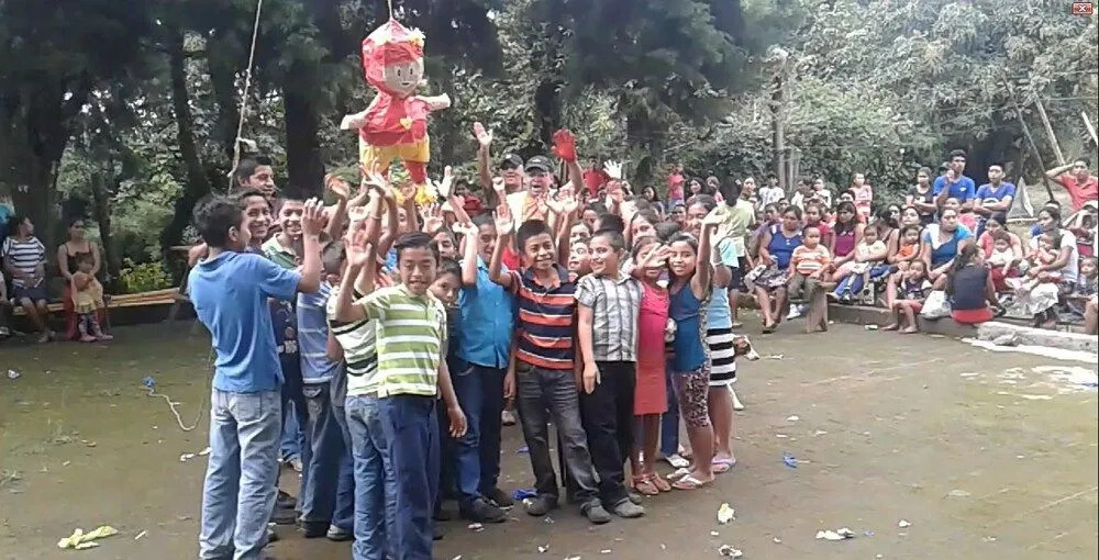 Lo Nuestro Ataco