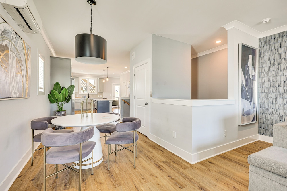 Sun, Surf & Group Fun in Carolina Beach! Luxe Home