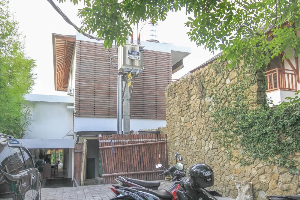 Airy Seminyak Kerobokan Umalas Klecung 38 Bali