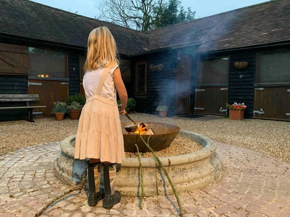 Morden Rustic Country Converted Stable, Kent Downs