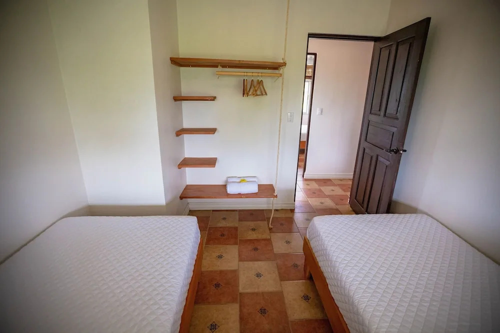 Buen Camino Hotel, San Mateo
