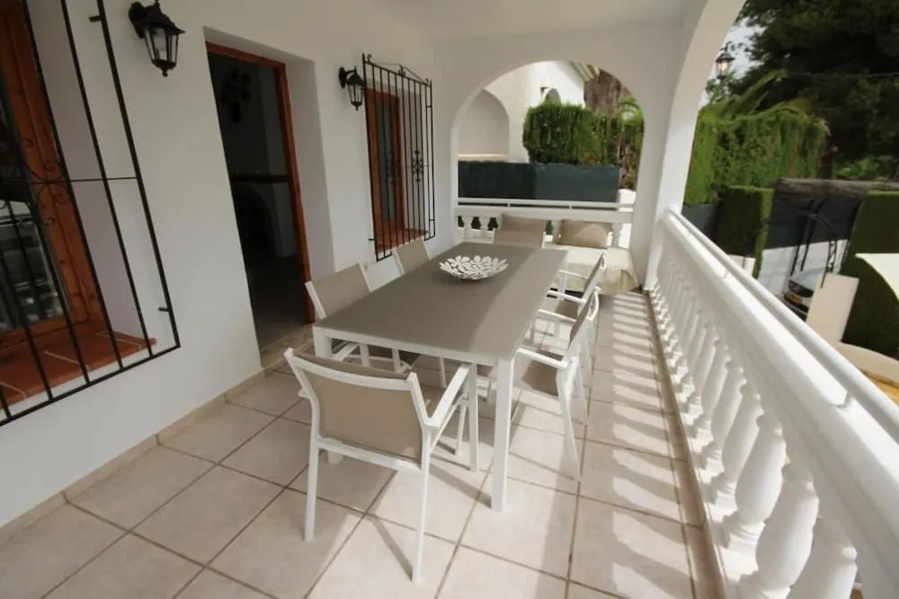 Villa Limoneros by HMR Holidays