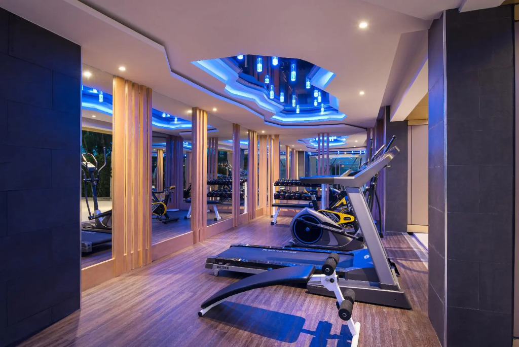 Rodina Beach Hotel