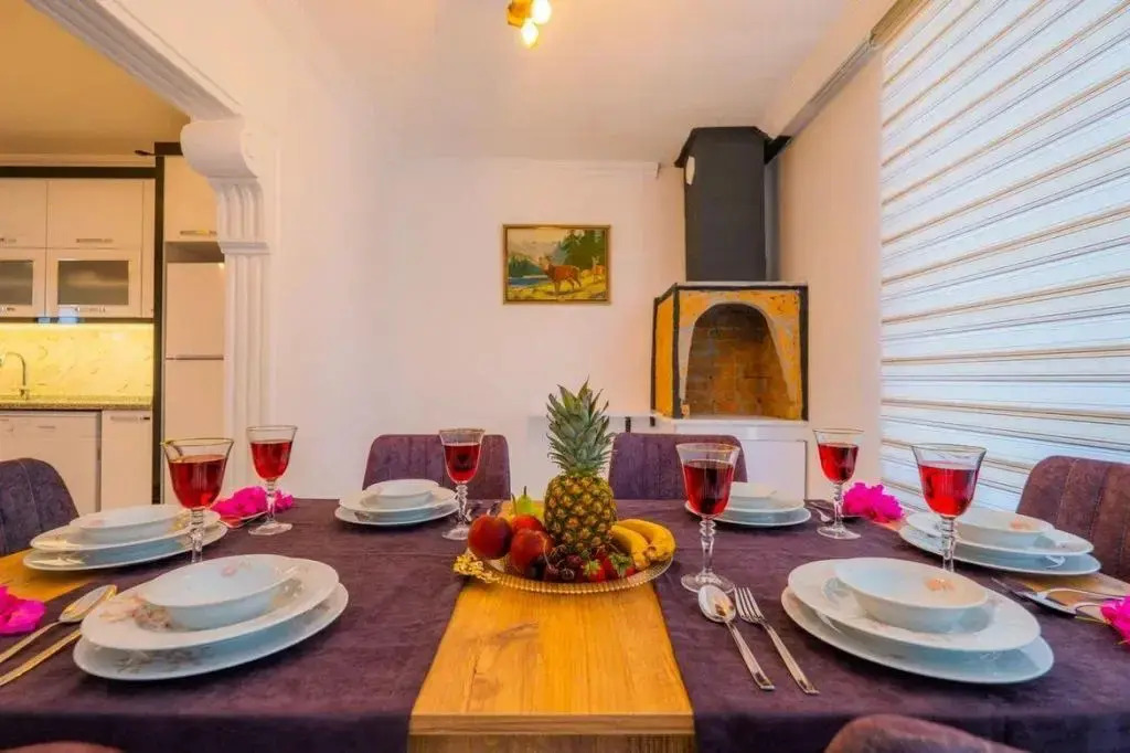 BD Luna Villas