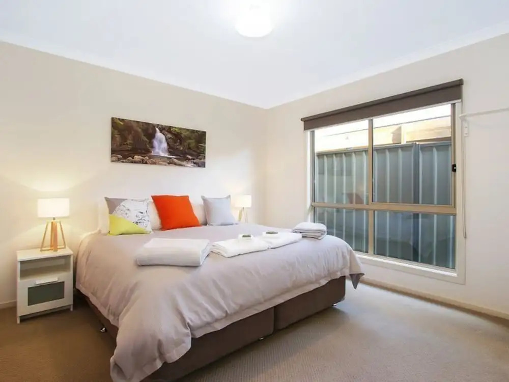 Bright Delight - Modern Luxury