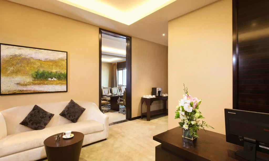DoubleTree by Hilton Hotel Wuhu