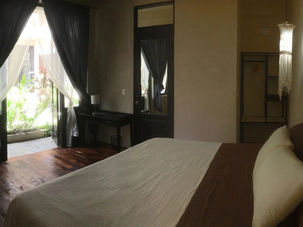 La Flor Casa Boutique