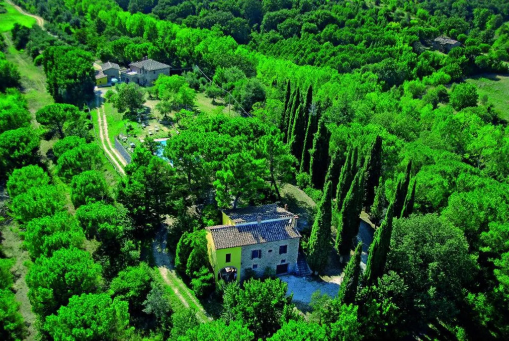 Tenuta di Caiolo - House in the Borgo-Casa nel Borgo