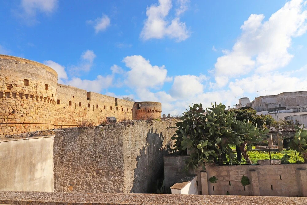 House Holidays Yasmine To Otranto 6 Places