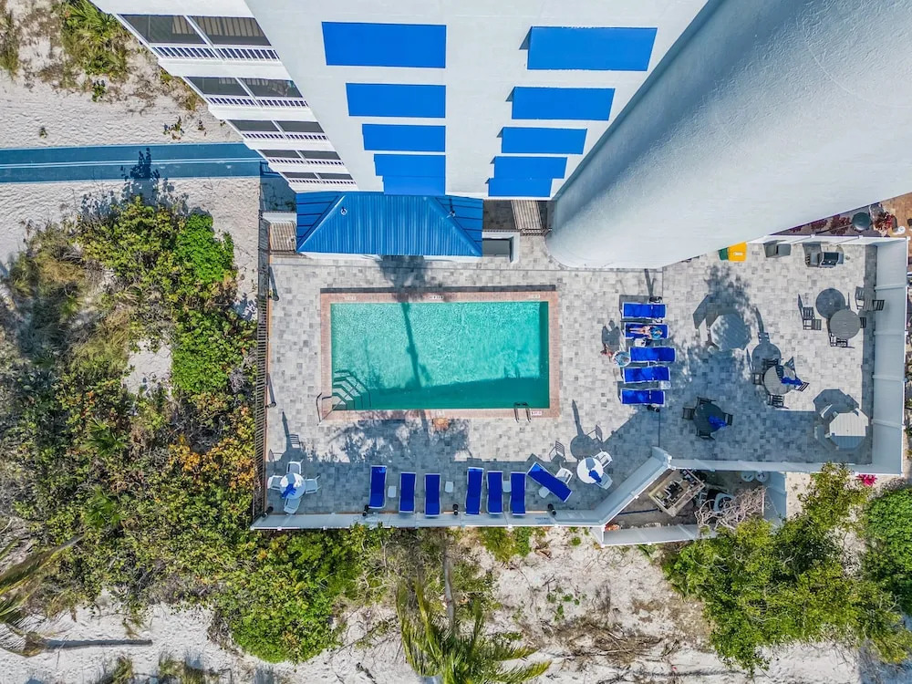Beach Villas # 505 - Bogo24 2 Bedroom Condo by RedAwning