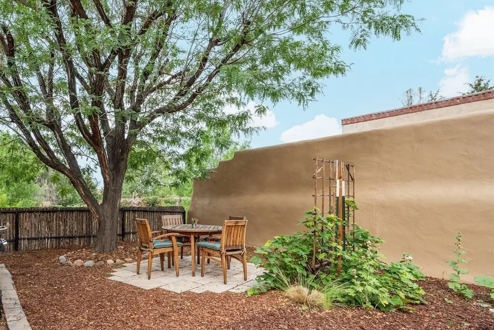 Laughing Llama - Luxury Home Two Blocks From The Plaza