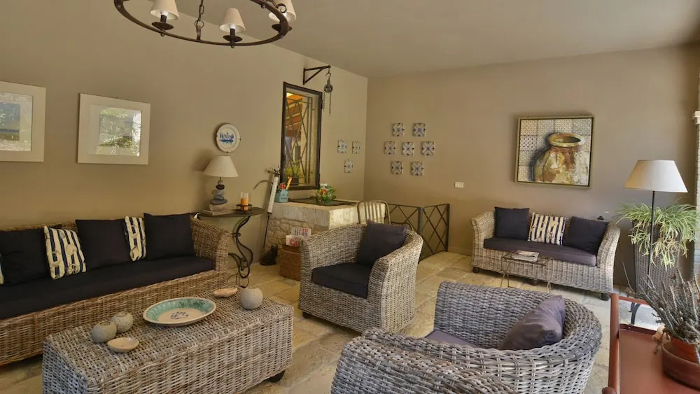 VILLA TERRA DEL SOLE 8, Emma Villas