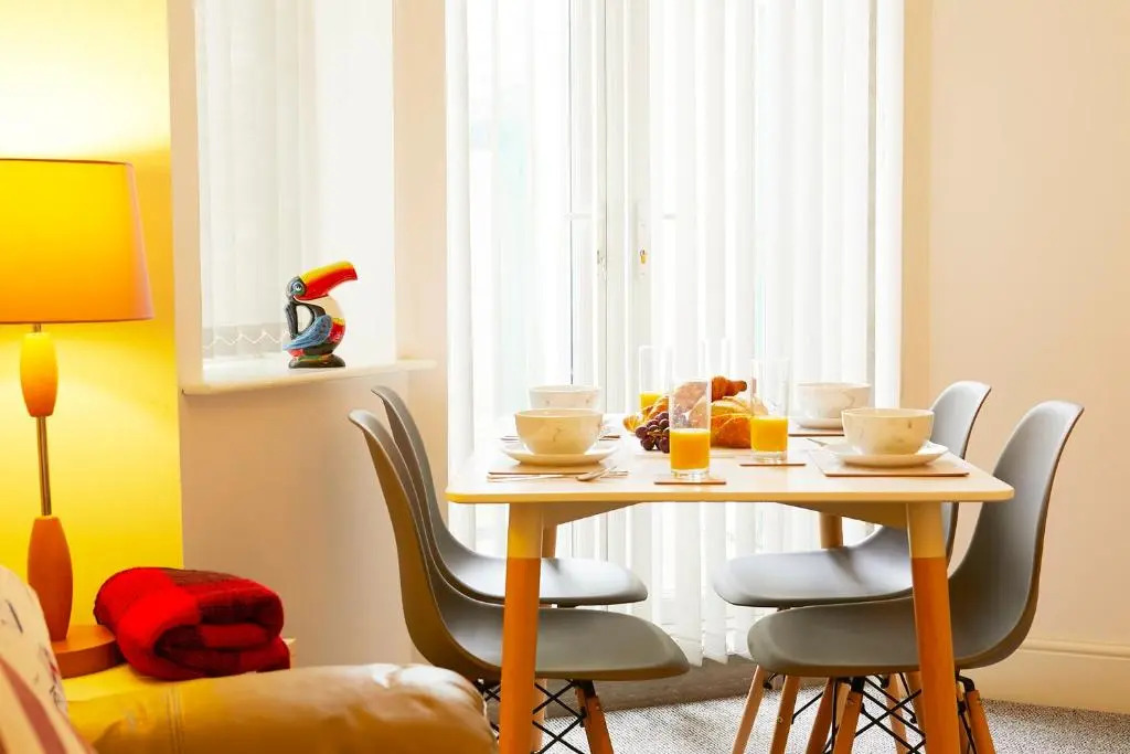 The Courtyard Apartment - Yorkshire Coast Holiday Lets