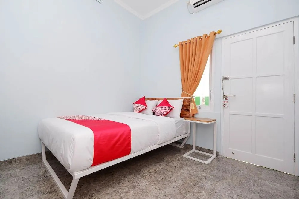 OYO 1183 Kalimaya Residence Syariah