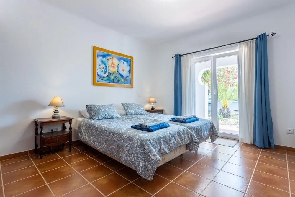 Superb Carvoeiro Villa Villa Alegria Do Sul 7 Bedrooms Pool & Sun Terrace