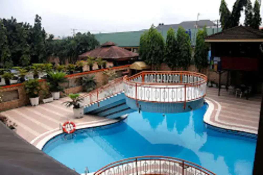 Landmark Hotel