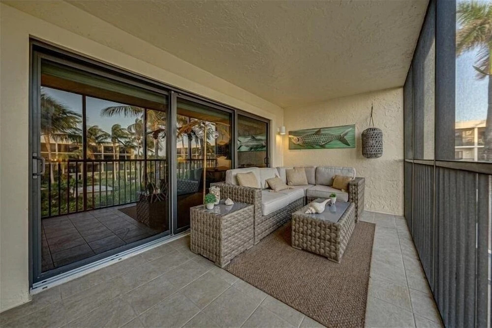 Sea Oats 243 2 Bedroom Condo by RedAwning