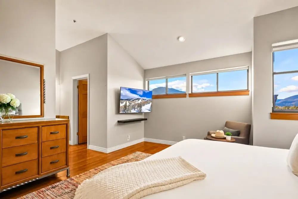 Private 3-Bedroom Townhome w/ Hot Tub | CCT-2180 by KBM