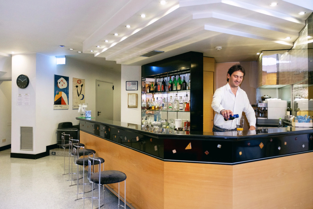 Hotel Junior by OasiGroup Hotels