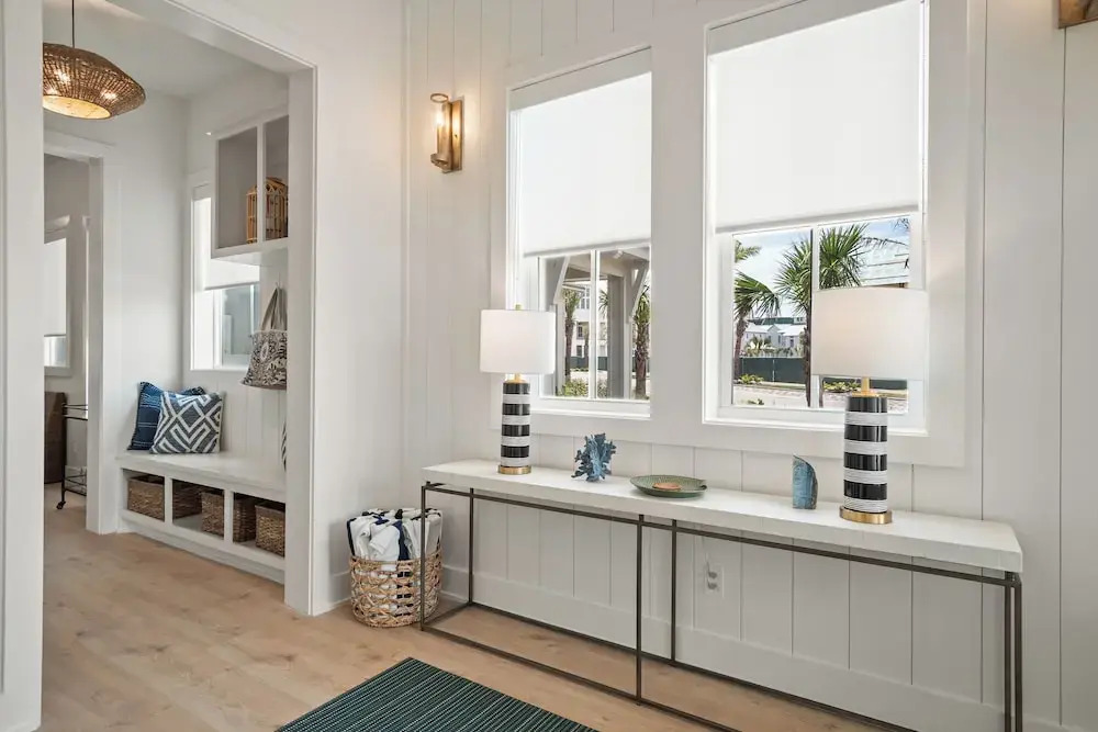 Serenity Shore 305 SOU
