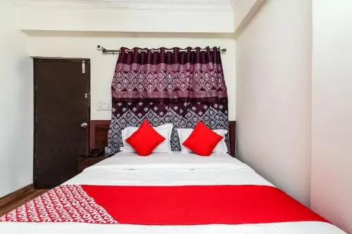 OYO 24414 Hotel Naidu Grand