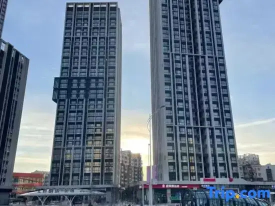 Yueweixiaozhu.   minsu