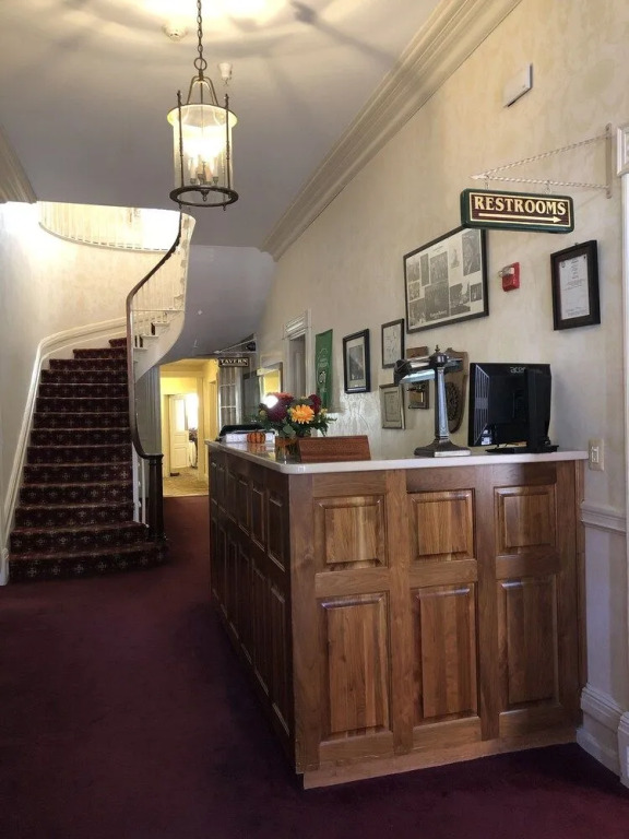 Big Tree Inn